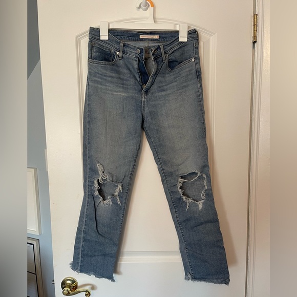 Ripped Levi High Rise Straight - Picture 1 of 3